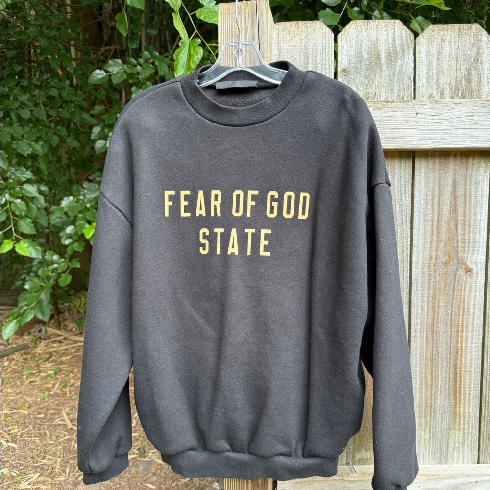 Essentials “Fear of God” Black and Gold Crewneck Sweater